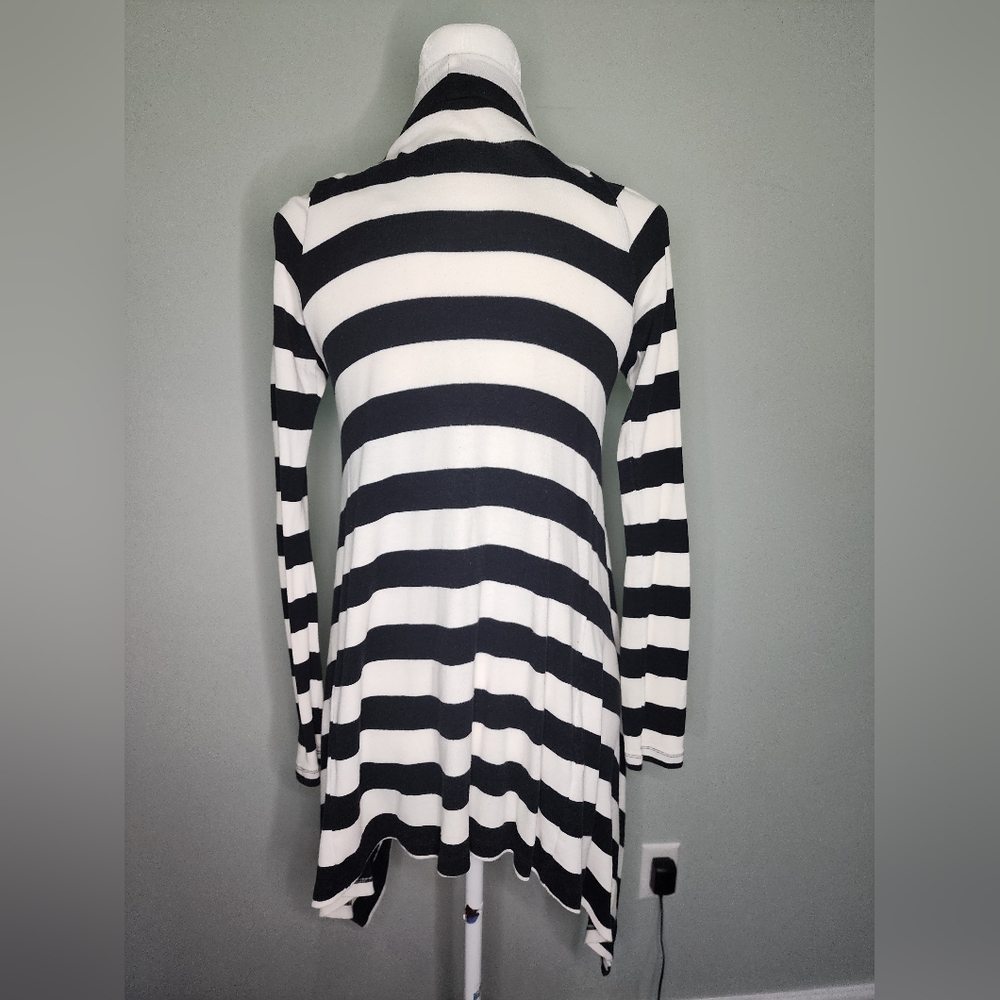 Express Striped Cardigan - Picture 4 of 6